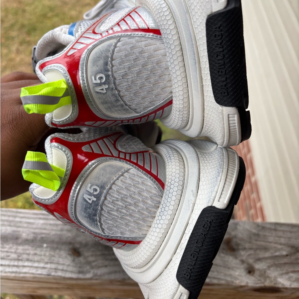 3XL Balenciaga Sneakers size 45 - Picture 4 of 5